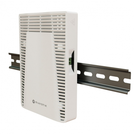 Router MikroTik CRS304-4XG-IN - 4 Puertos Ethernet 10G - 1 Puerto RJ-45