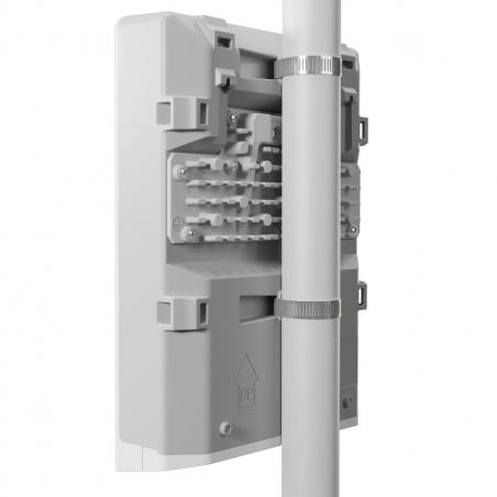 Switch MikroTik CRS318-16P-2S - 16 Puertos Ethernet PoE - 2 Puertos SFP+