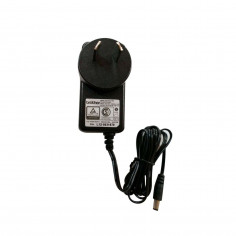 Adaptador para Rotuladoras Brother AD-24A 2